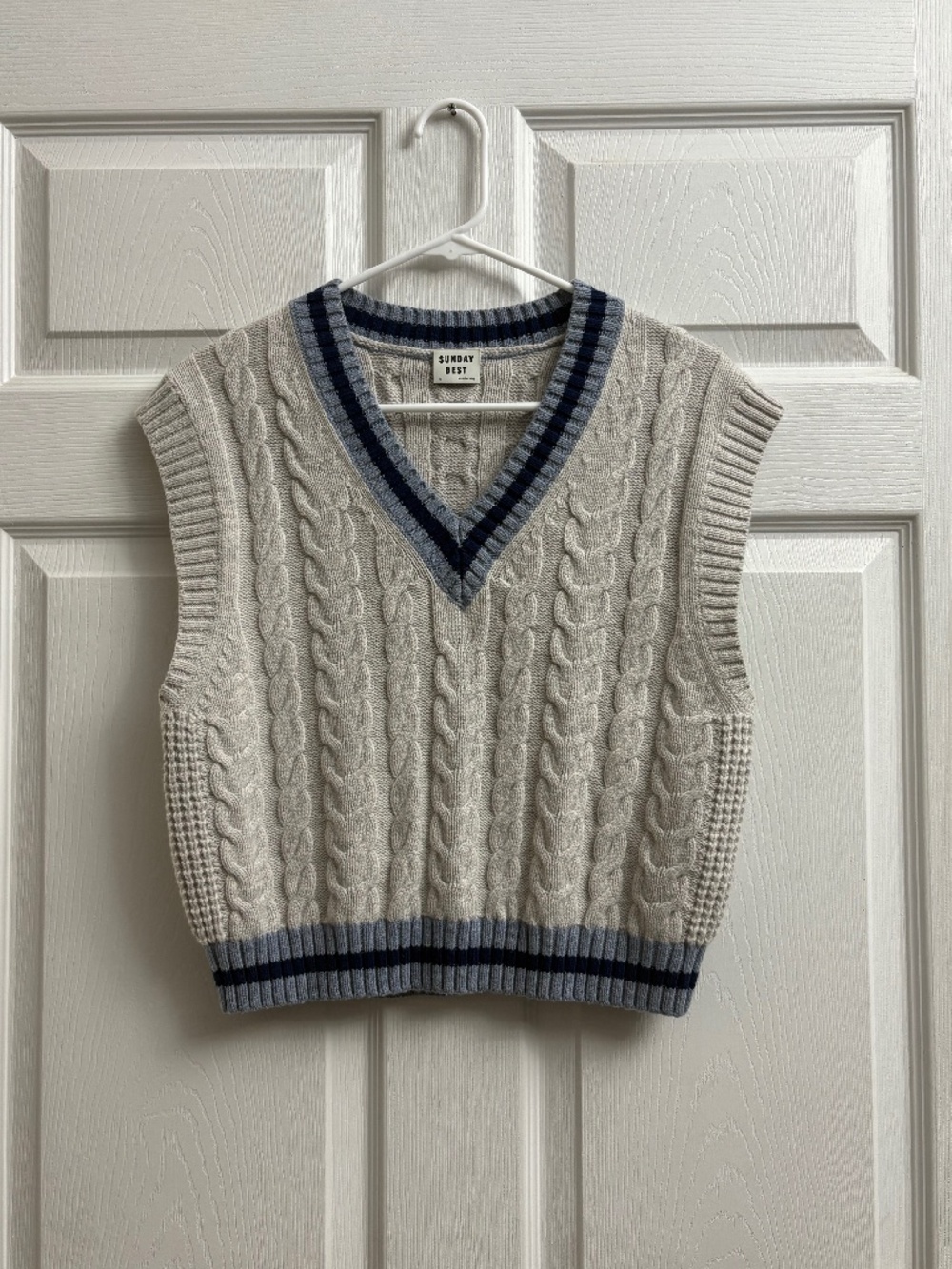Women's Sunday Best Aritzia Cable Knit V Neck Sweater Vest